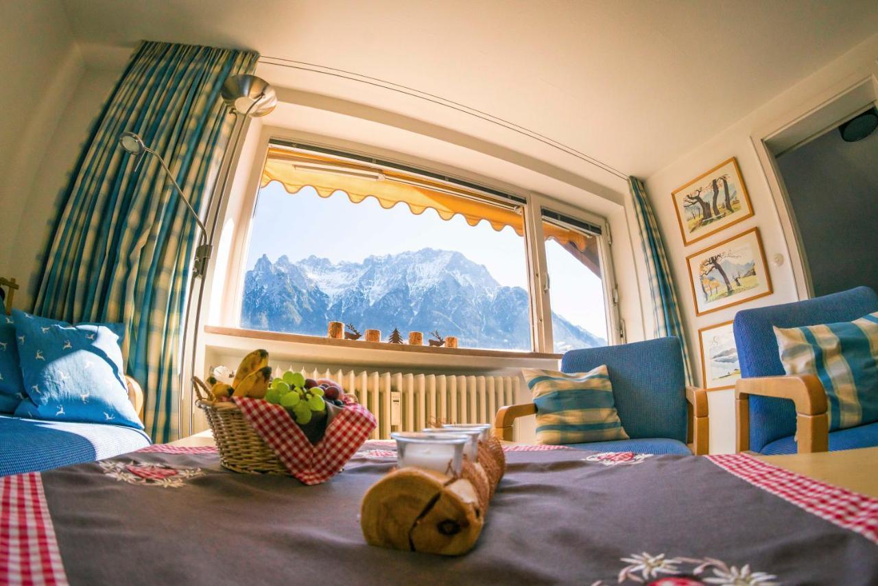 Ferienwohnung Pfennig Міттенвальд Екстер'єр фото